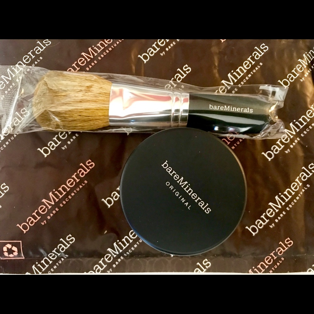 Bare Minerals SPF 15 Foundation Med Beige & Brush
